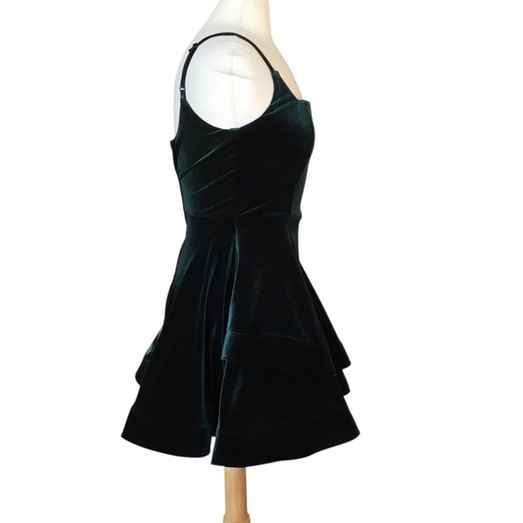 B Darlin Women’s Juniors Green Velvet A Line Spaghetti Strap Party Mini Dress - Picture 5 of 12